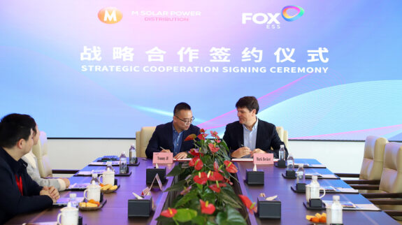 FoxESS-M-Solar-Power-Strategic-Co-Opertaion-Agreement-China2